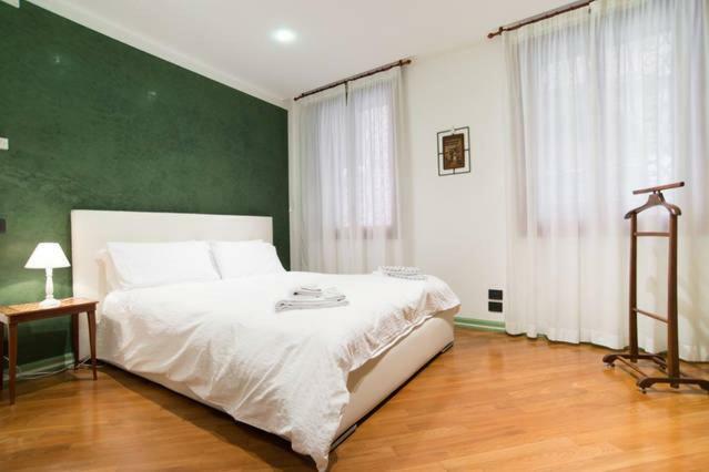 Casa Zucchi | Grand Canal Apartment Венеция Экстерьер фото